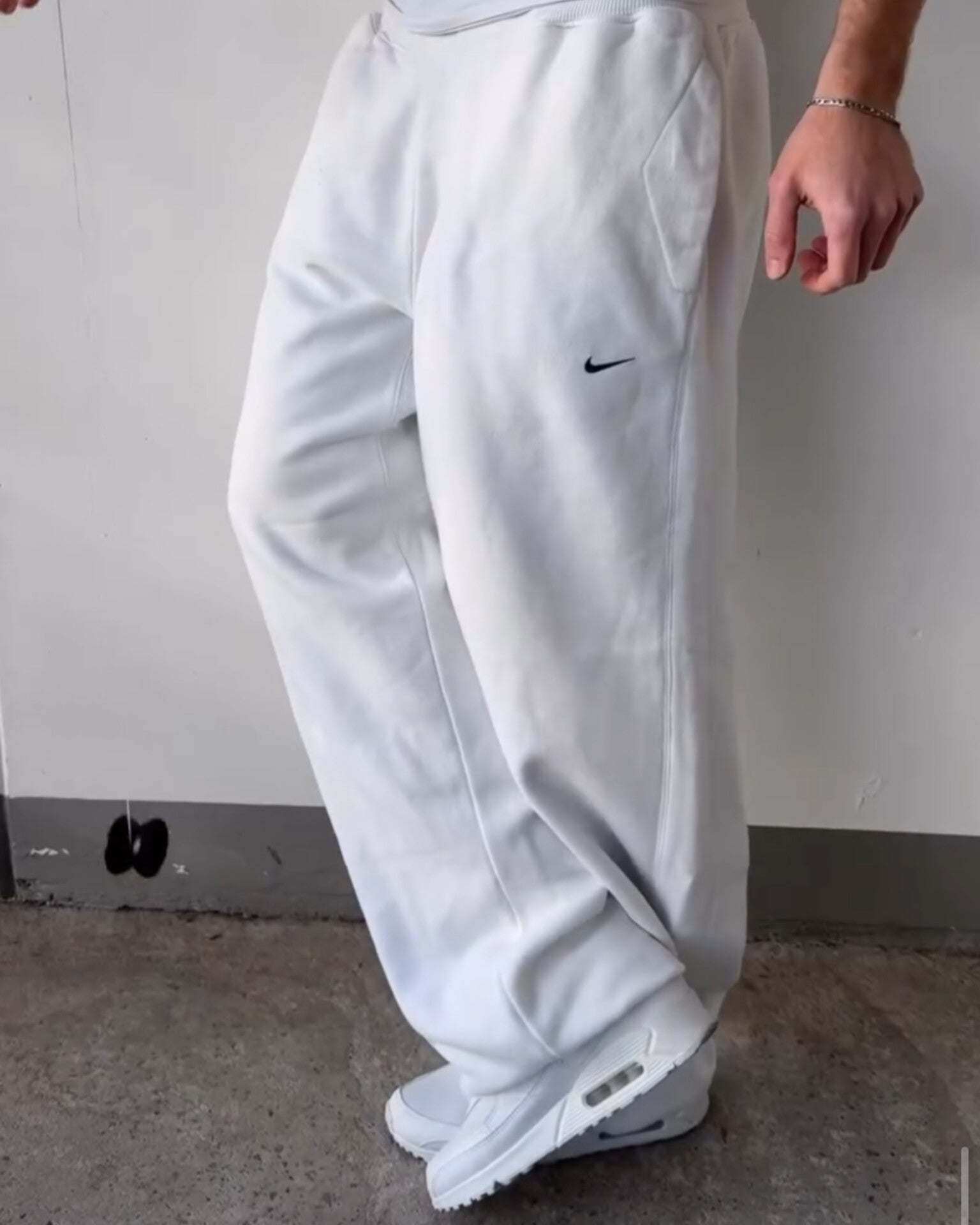 MDR BAGGY TROUSER